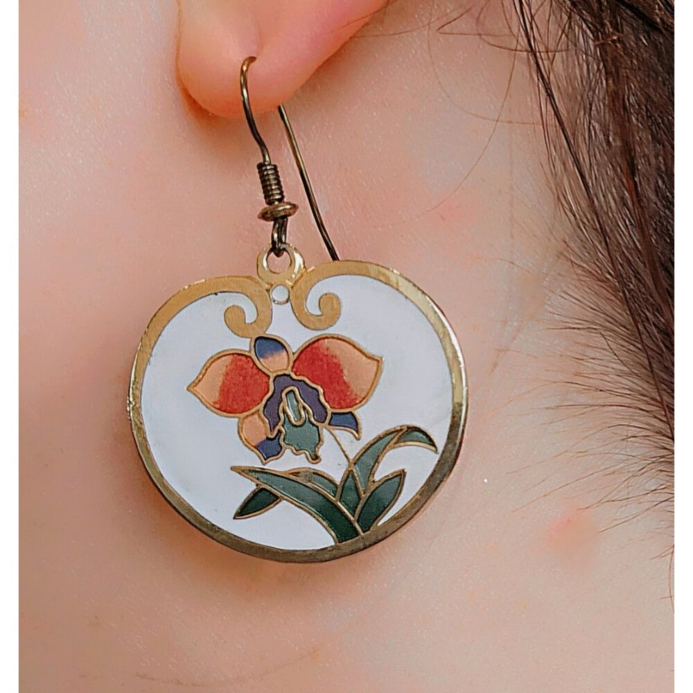Retro Cloisonne Floral Dangle Earrings Iris Gold Tone Pierced Enameled Iris - Picture 2 of 8